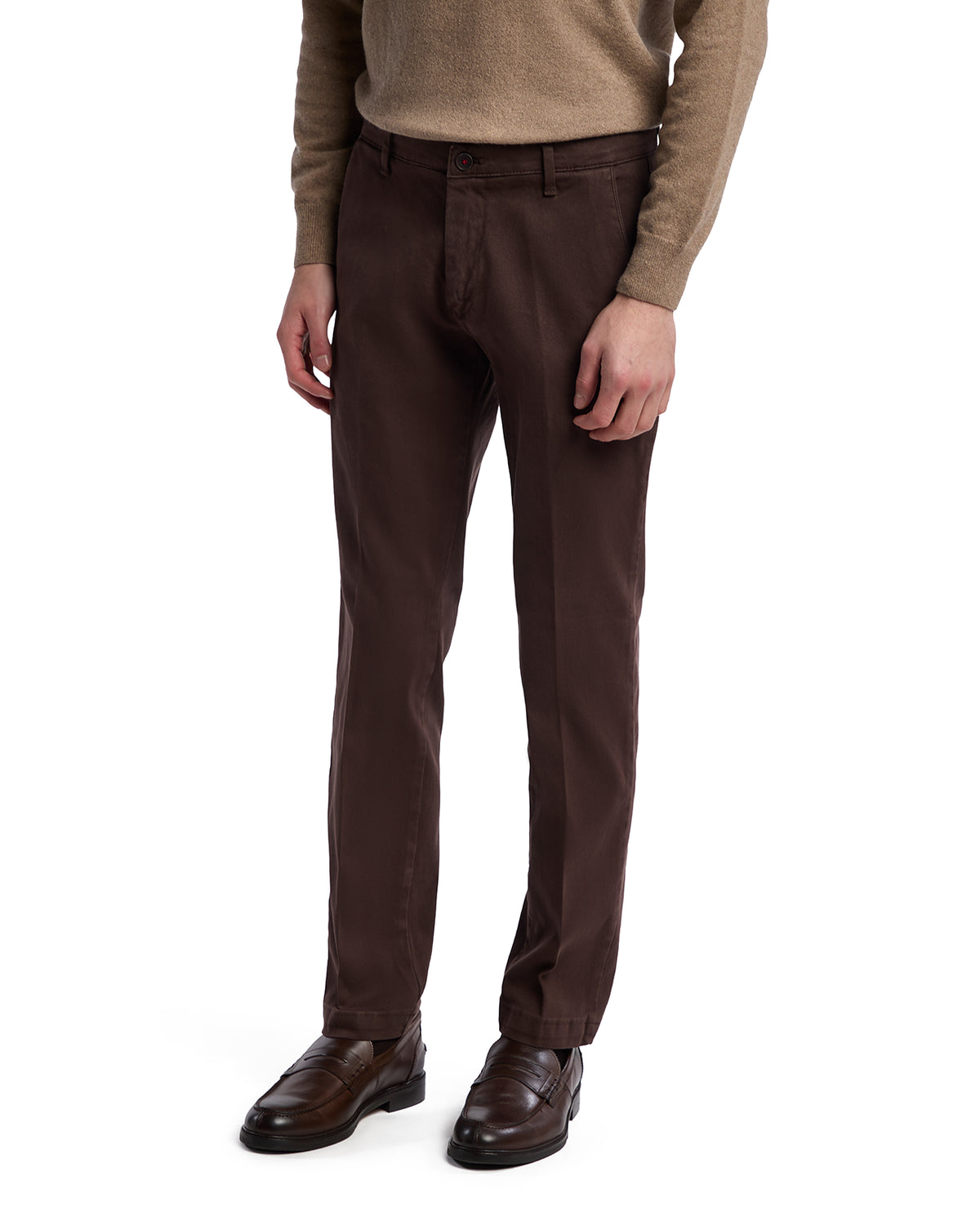Men's brown chinos in lightweight cotton, tailored fit, paired with a beige sweater and dark brown loafers.