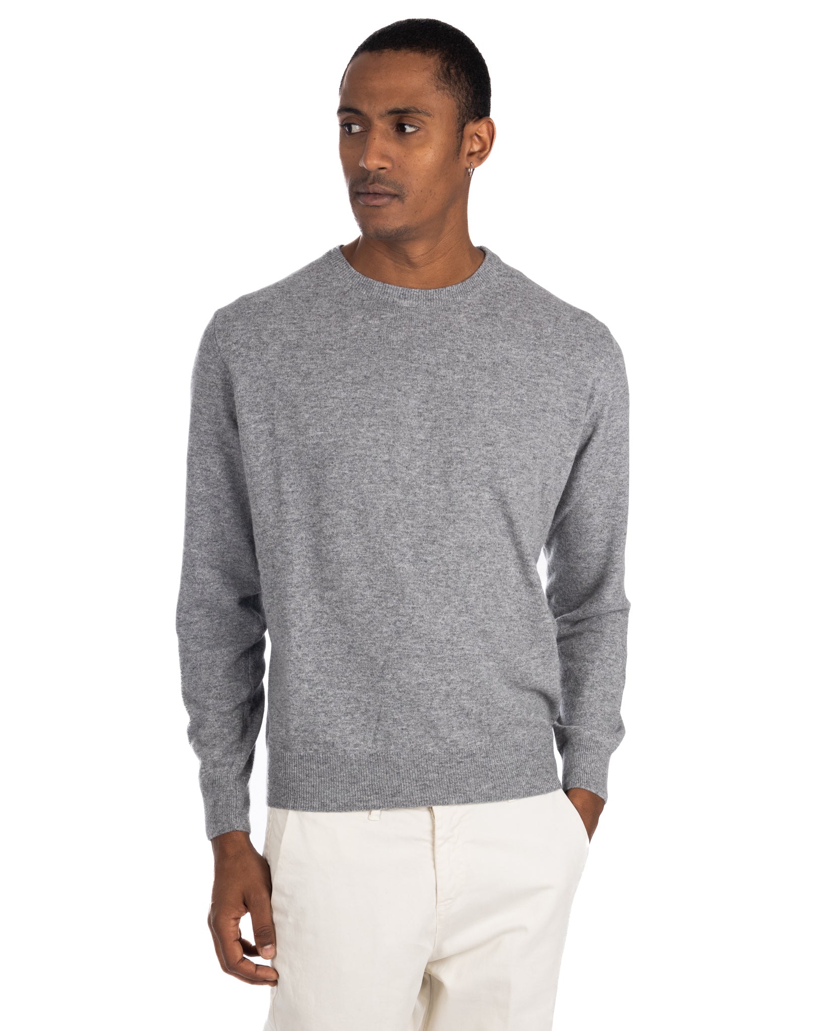 Dustin Crew Neck Sweater in Grey Cashmere Blend