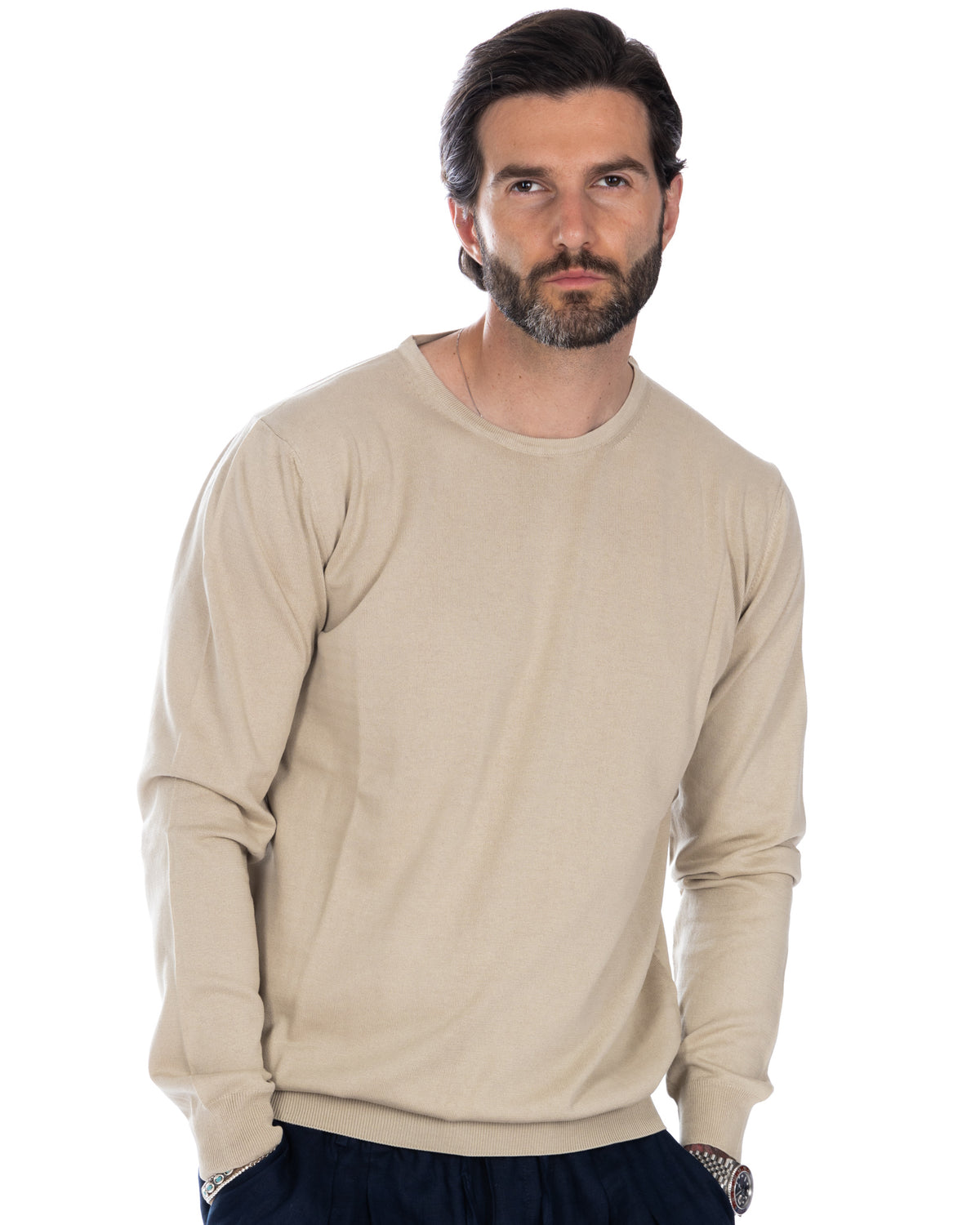 Men's beige crewneck cashmere sweater, long sleeve, slim fit, lightweight knit pullover for casual wear