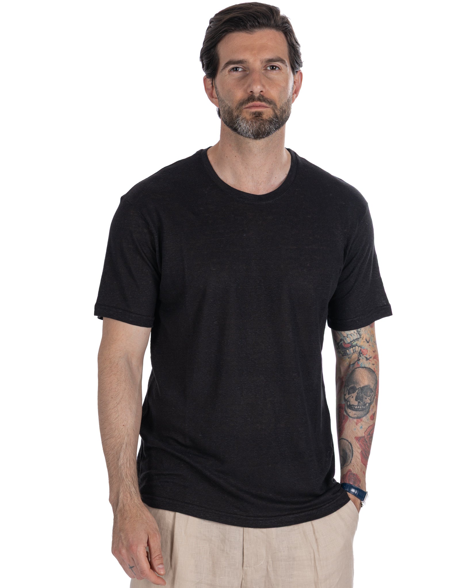 T-shirt Felix in puro lino nera