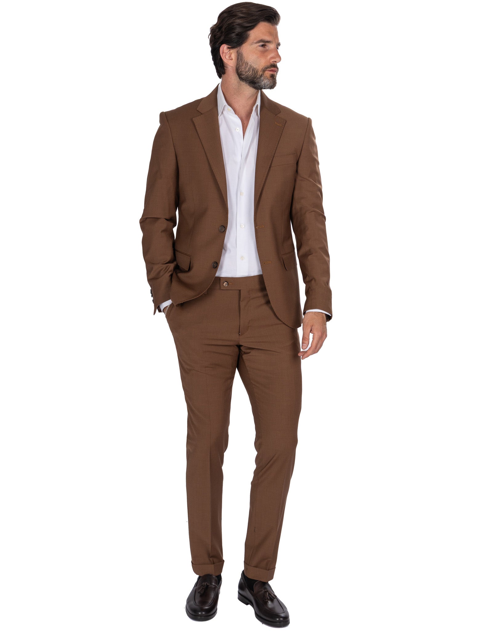 Nueva York - traje de lana color tabaco de una sola hilera de botones