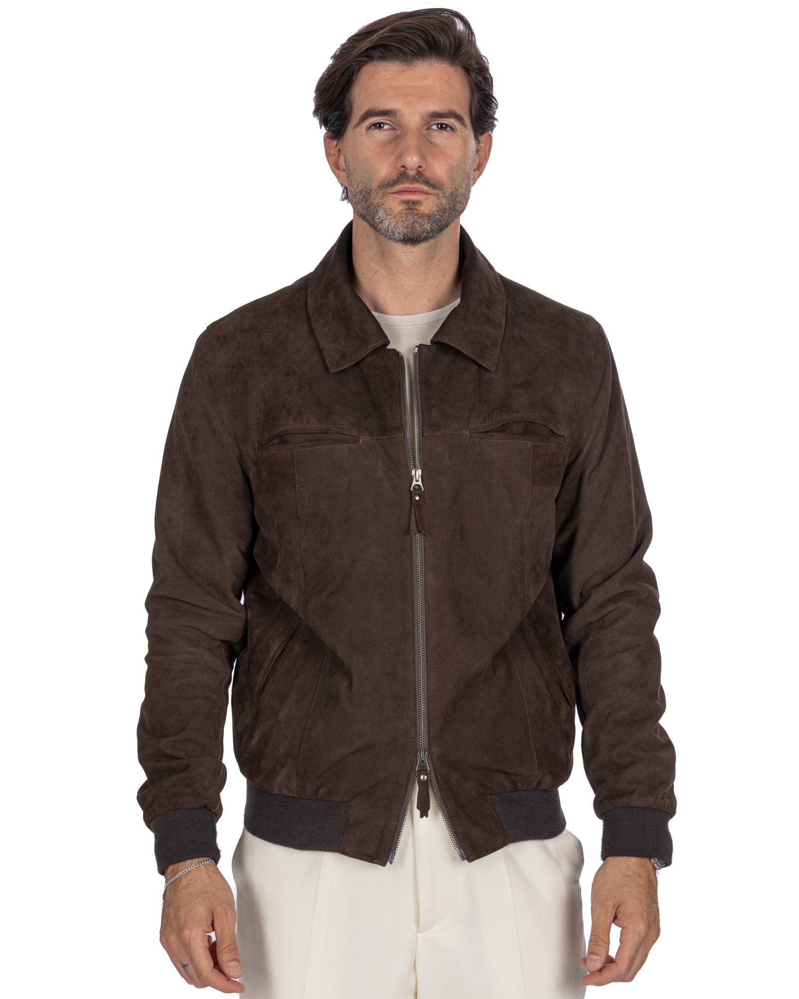 Chaqueta de gamuza marrón con cremallera