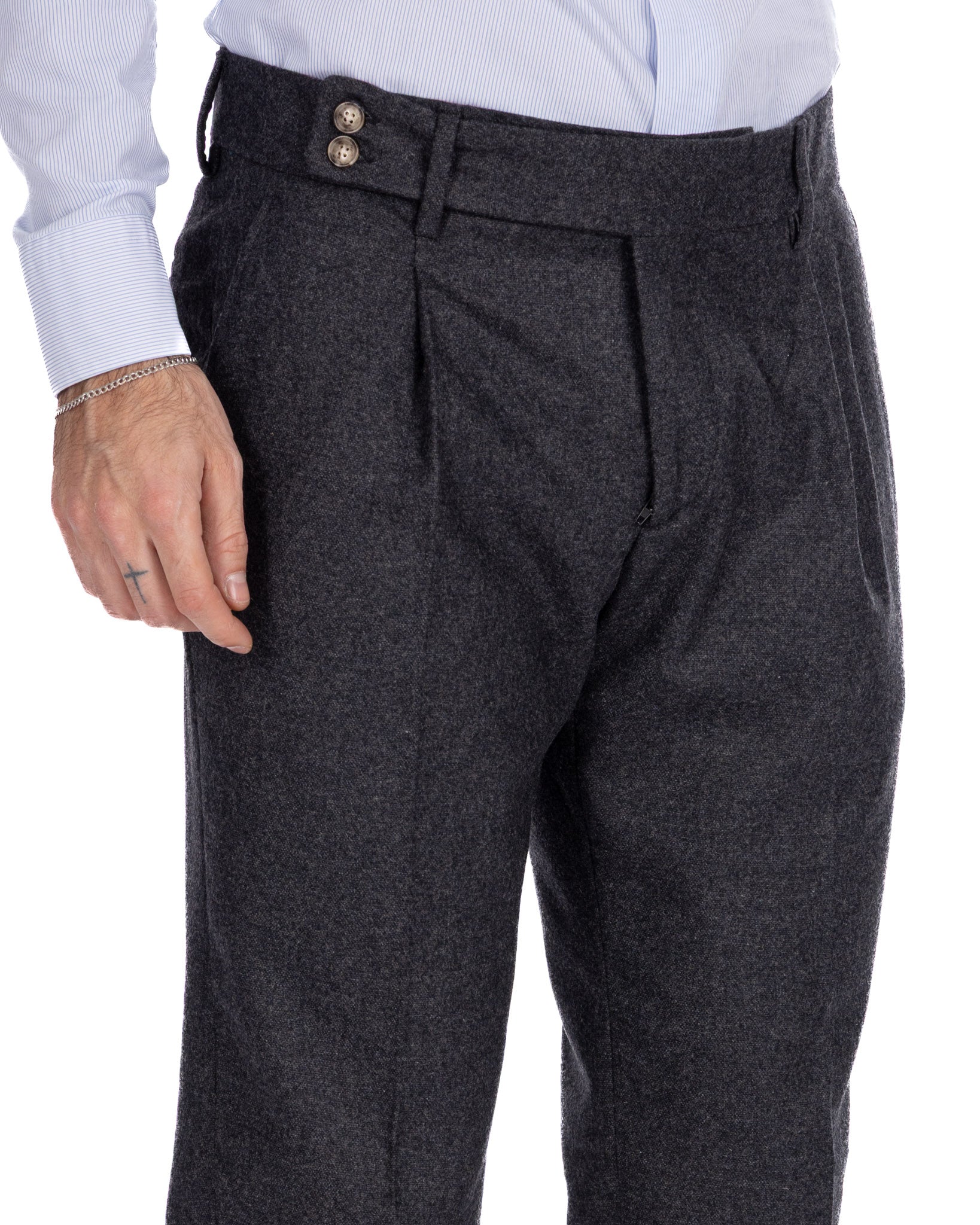Pantalón Canon de franela antracita