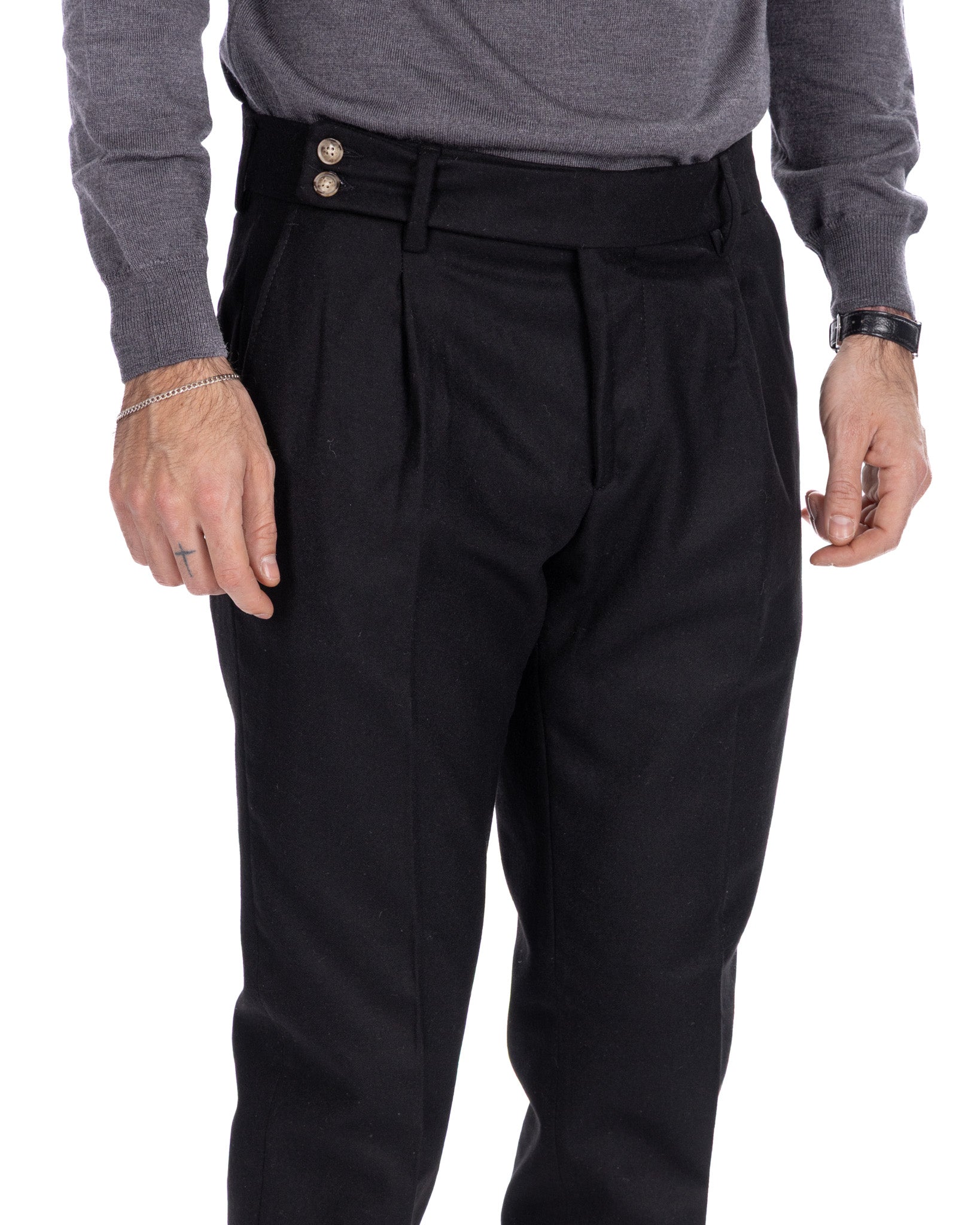 Pantalón Canon de franela negra