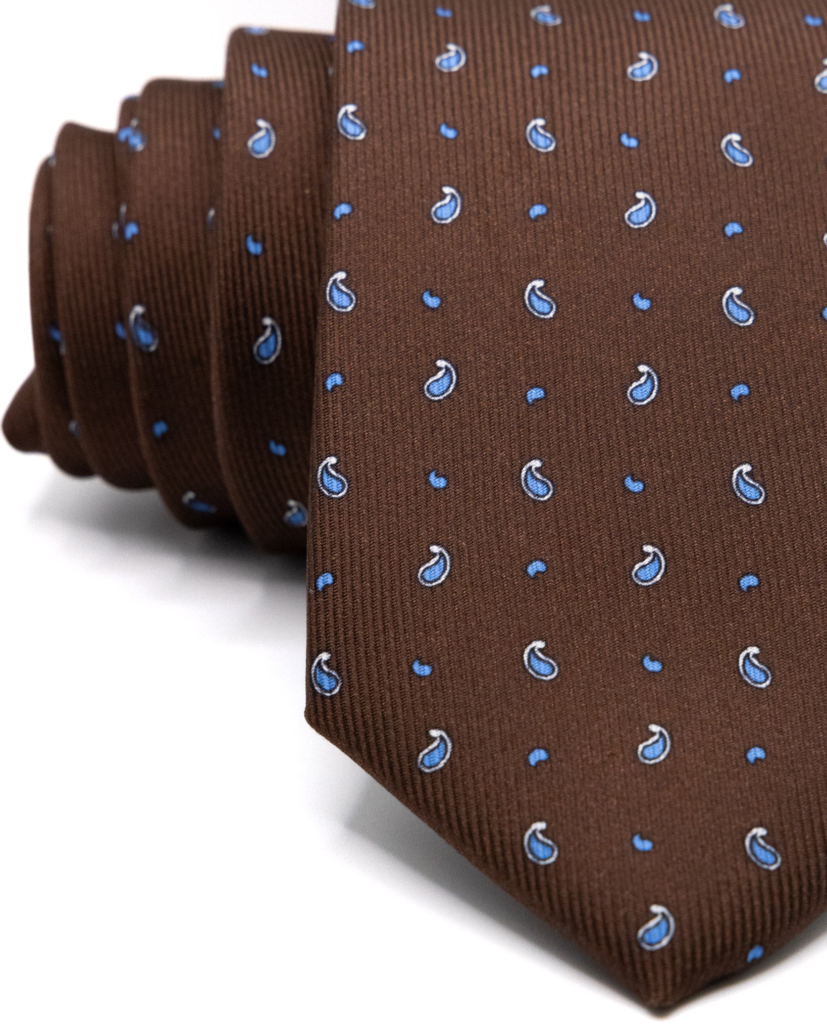 Corbata - de seda twill marrón con estampado de cachemira azul claro