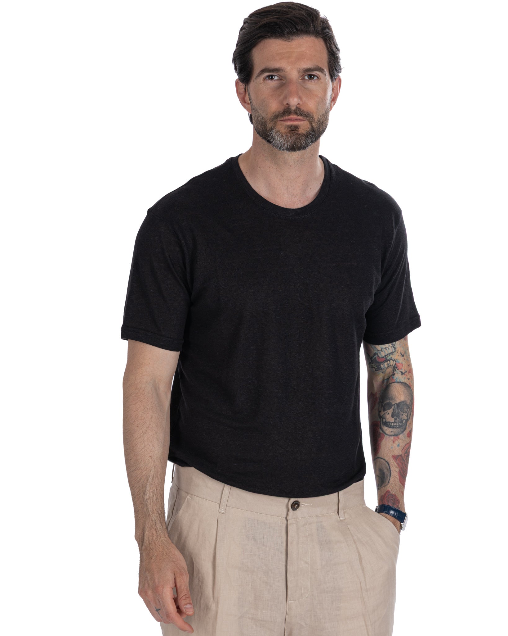 Camiseta Felix de lino puro negra