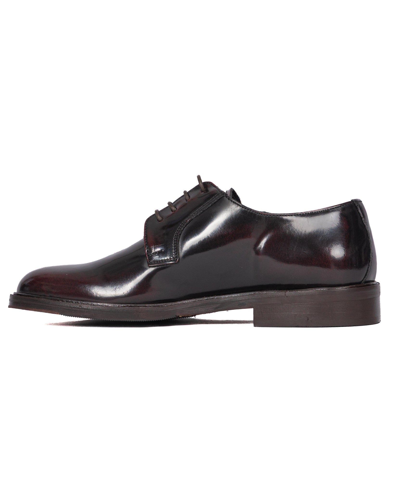 Derby Edgar de piel burdeos