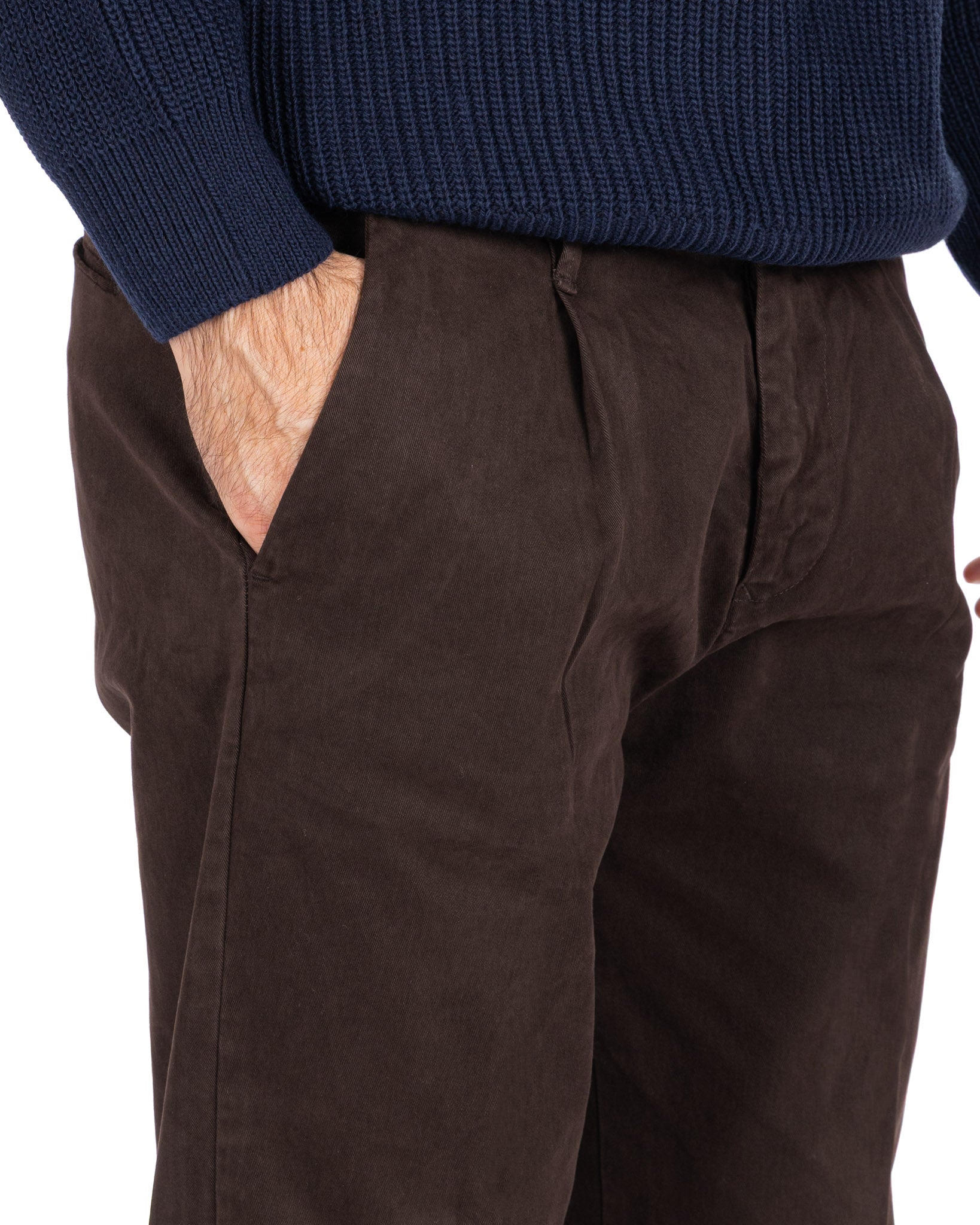Pantalón Sean de algodón marrón oscuro