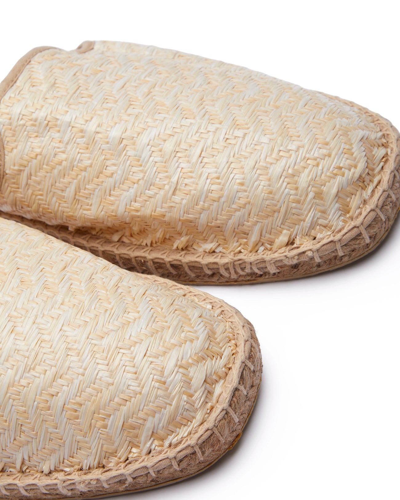Ushuaia mules with beige pattern