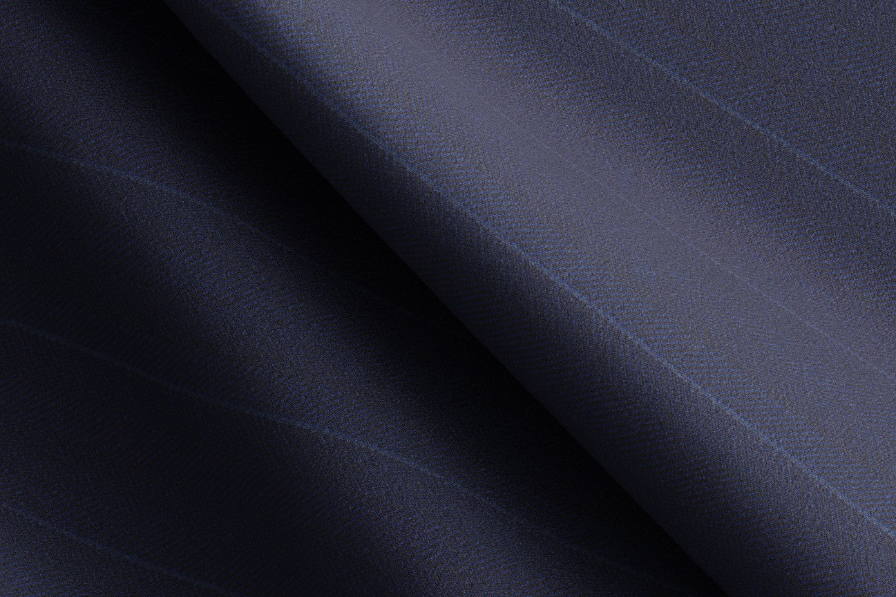 Gilet su misura lana e seta solaro 150s blu Caccioppoli