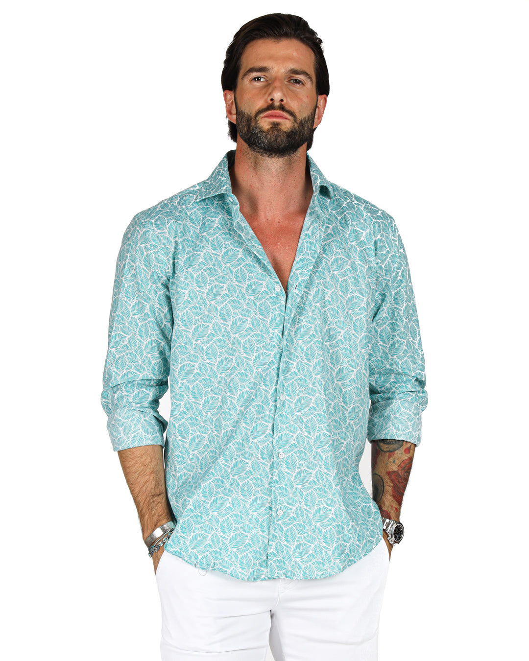 Men's turquoise patterned shirt in lightweight cotton, featuring a stylish spread collar and long sleeves.
